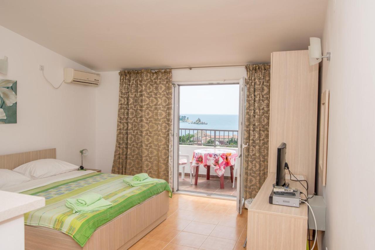 Villa Vjera Petrovac Екстериор снимка
