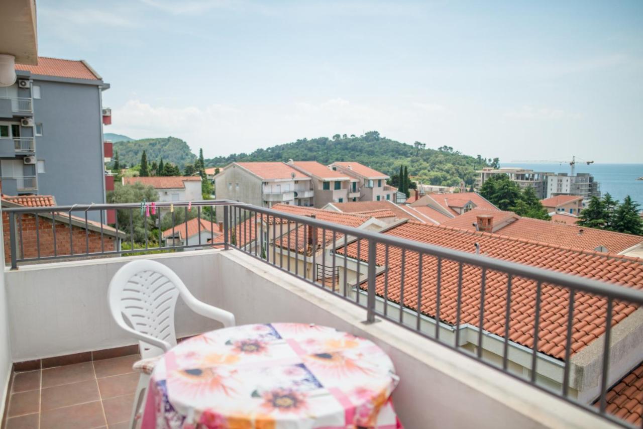 Villa Vjera Petrovac Екстериор снимка