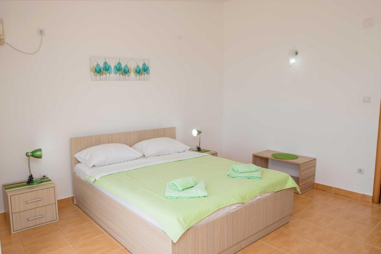 Villa Vjera Petrovac Стая снимка