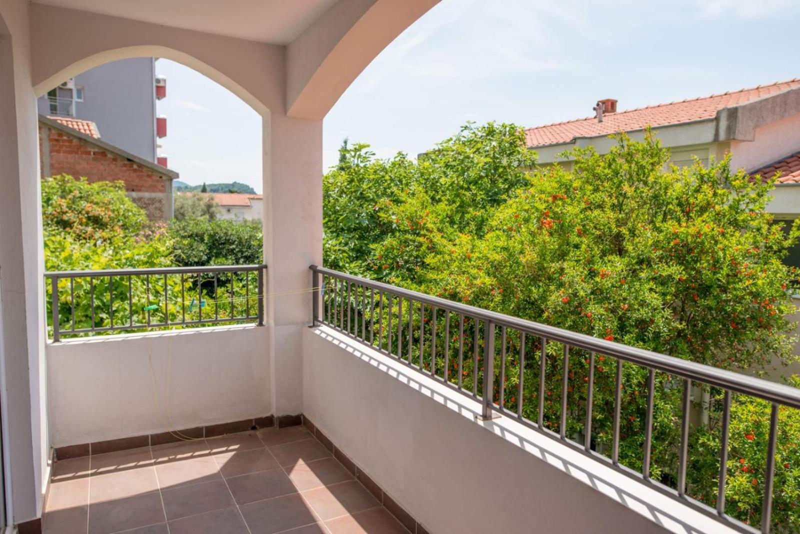 Villa Vjera Petrovac Екстериор снимка